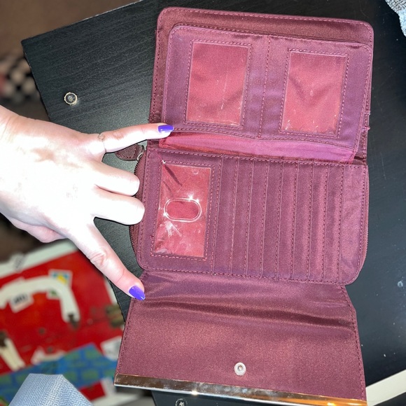 Large Checkbook Wallet Clutch - Picture 6 of 12